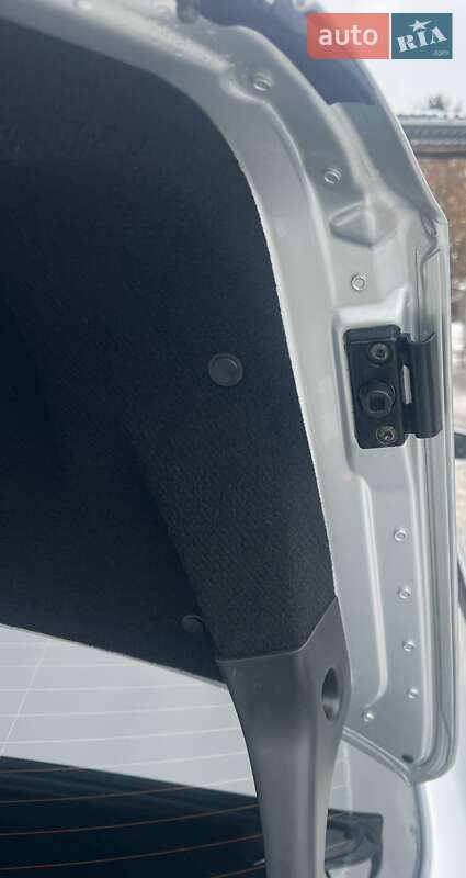 Седан Mercedes-Benz E-Class 2006 в Луцке