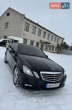 Седан Mercedes-Benz E-Class 2010 в Гайсину