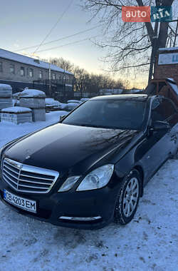 Седан Mercedes-Benz E-Class 2012 в Ніжині