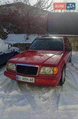 Седан Mercedes-Benz E-Class 1995 в Рівному