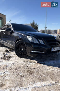 Седан Mercedes-Benz E-Class 2009 в Хмельницком