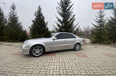 Седан Mercedes-Benz E-Class 2004 в Запоріжжі