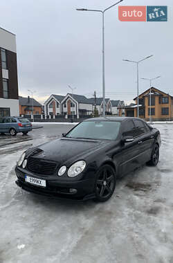 Седан Mercedes-Benz E-Class 2003 в Виннице