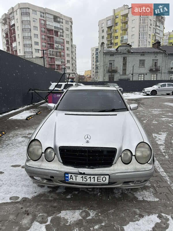 Mercedes-Benz E-Class 2001 Mercedes-Benz E-Class 2001