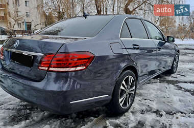 Седан Mercedes-Benz E-Class 2015 в Ровно