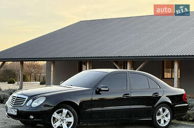 Седан Mercedes-Benz E-Class 2008 в Меденичах