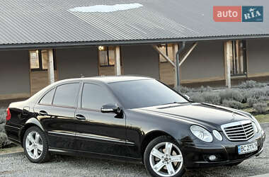Седан Mercedes-Benz E-Class 2008 в Меденичах