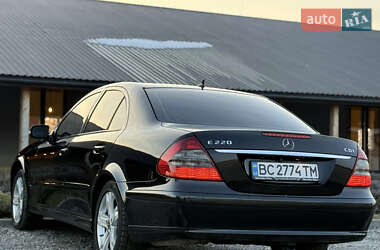 Седан Mercedes-Benz E-Class 2008 в Меденичах