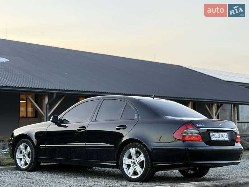 Седан Mercedes-Benz E-Class 2008 в Меденичах
