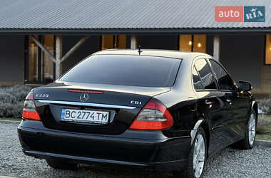 Седан Mercedes-Benz E-Class 2008 в Меденичах