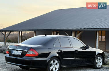 Седан Mercedes-Benz E-Class 2008 в Меденичах