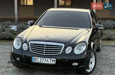 Седан Mercedes-Benz E-Class 2008 в Меденичах