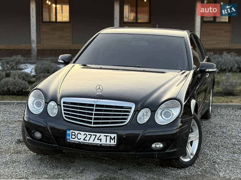Седан Mercedes-Benz E-Class 2008 в Меденичах