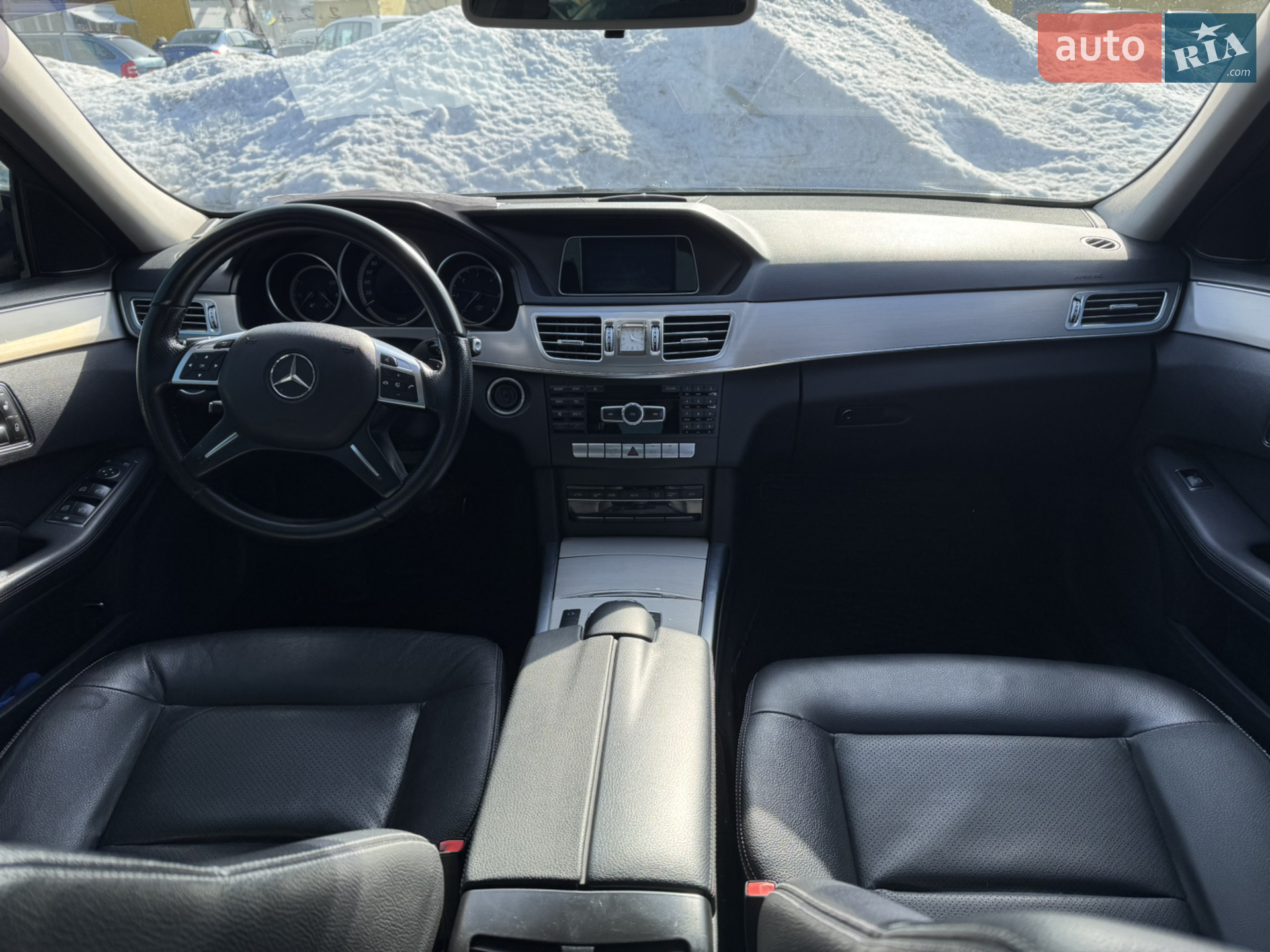 2013 Mercedes-Benz E-klasse - мініатюра 23
