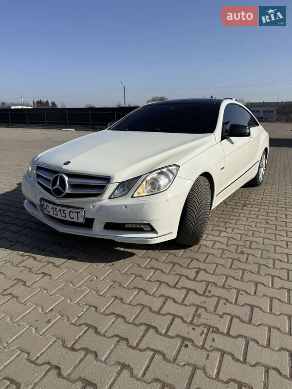 Mercedes-Benz E-Class 2010