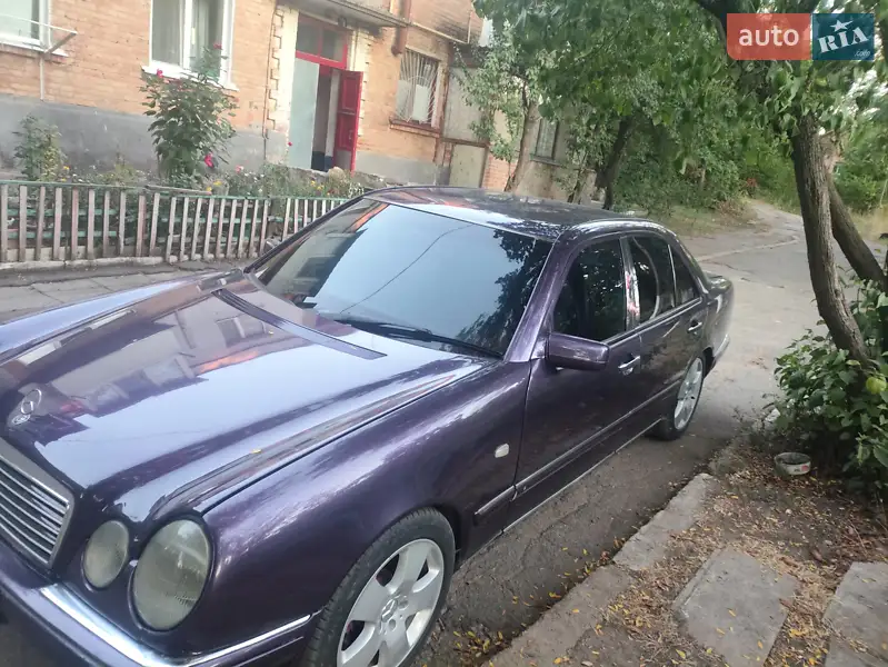 Mercedes-Benz E-Class 1996 VIN WDB2100551A071774 фото оголошення 7 з 46