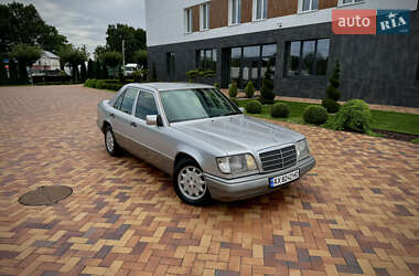 Седан Mercedes-Benz E-Class 1995 в Вінниці