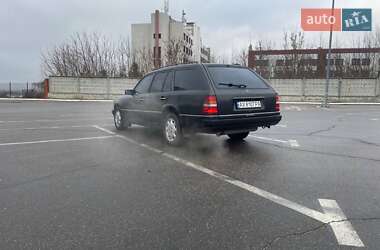 Универсал Mercedes-Benz E-Class 1992 в Харькове