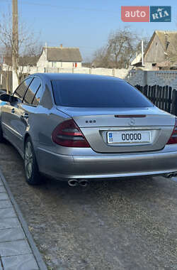 Седан Mercedes-Benz E-Class 2002 в Маневичах