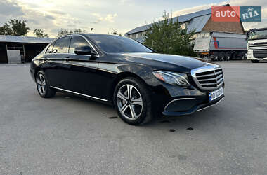 Седан Mercedes-Benz E-Class 2017 в Виннице