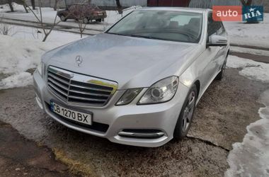 Седан Mercedes-Benz E-Class 2012 в Прилуках