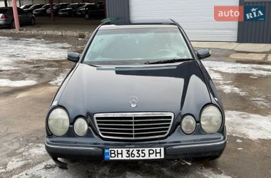 Седан Mercedes-Benz E-Class 2000 в Золотоноші