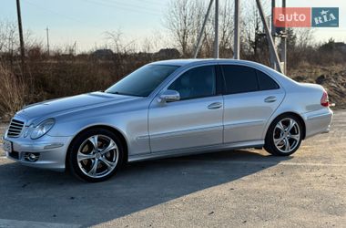 Седан Mercedes-Benz E-Class 2006 в Городке