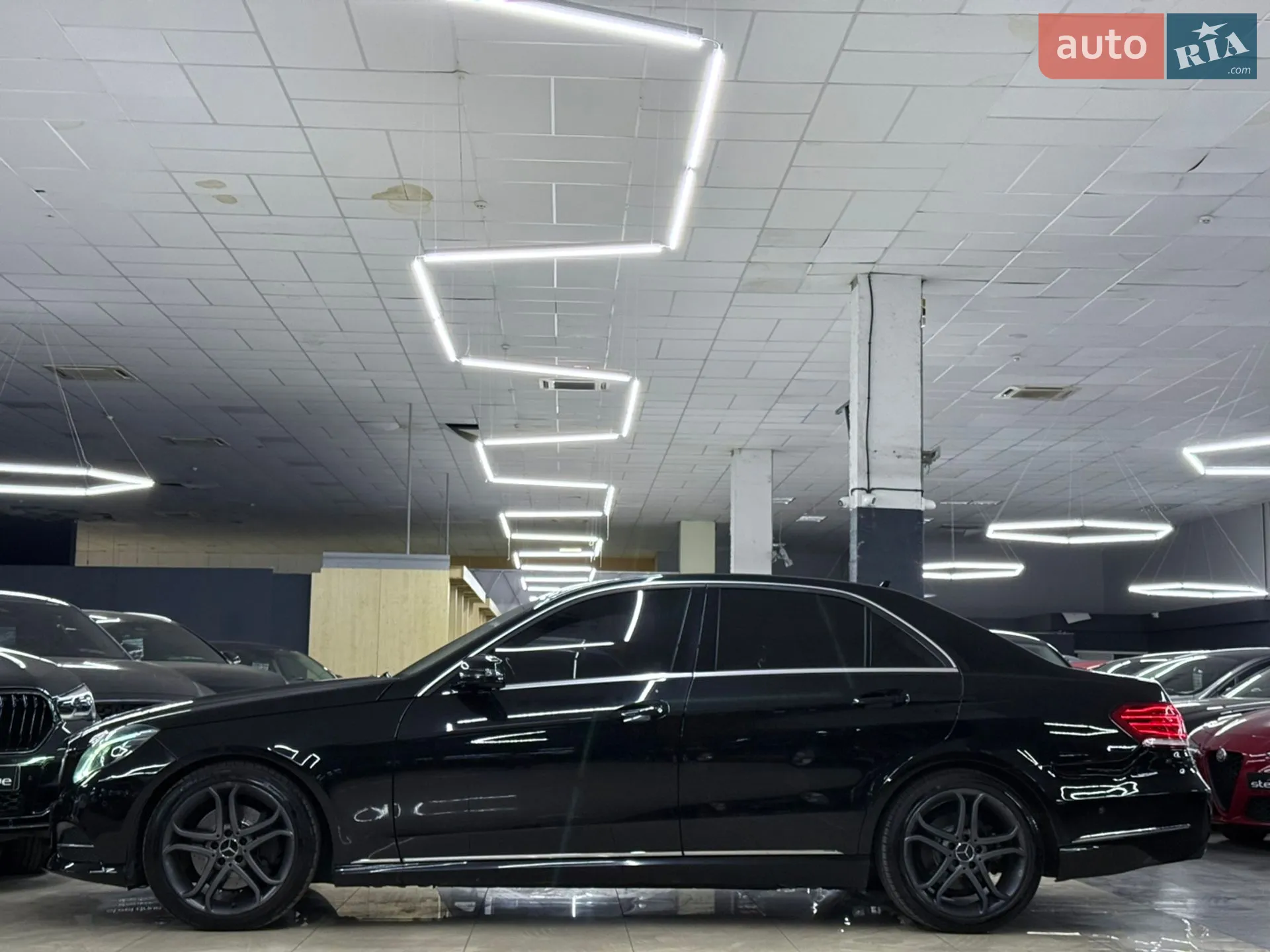 2013 Mercedes-Benz E-klasse - мініатюра 18
