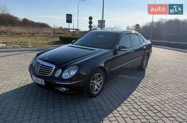 Седан Mercedes-Benz E-Class 2007 в Львове
