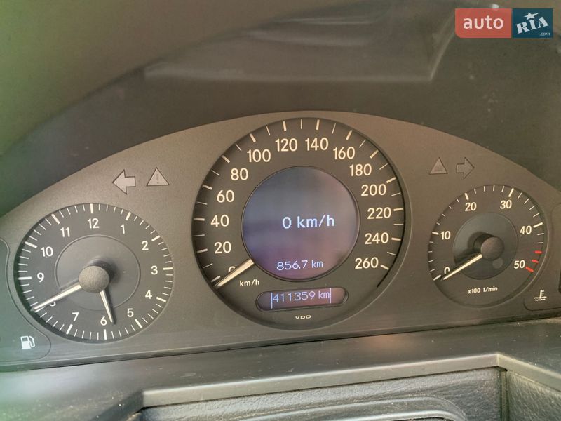 Универсал Mercedes-Benz E-Class 2004 в Черновцах