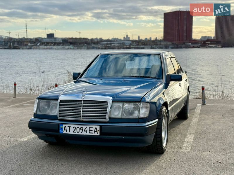 Mercedes-Benz E-Class 1990