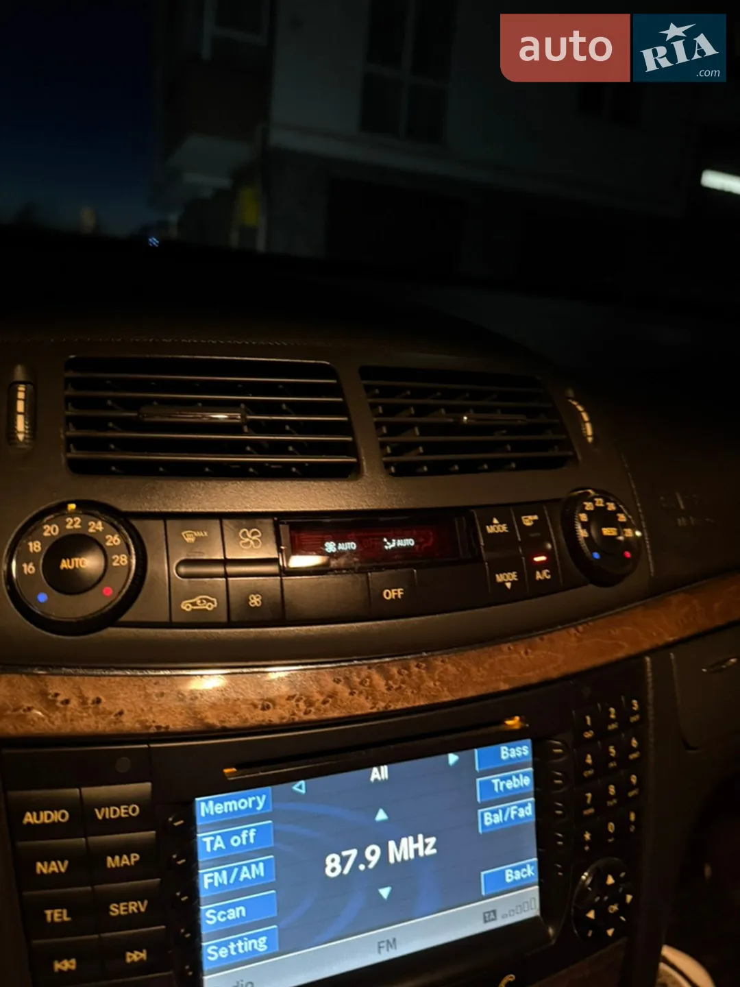 Mercedes-Benz E-Class 2005 VIN WDB2110231A751557 фото оголошення 29 з 29