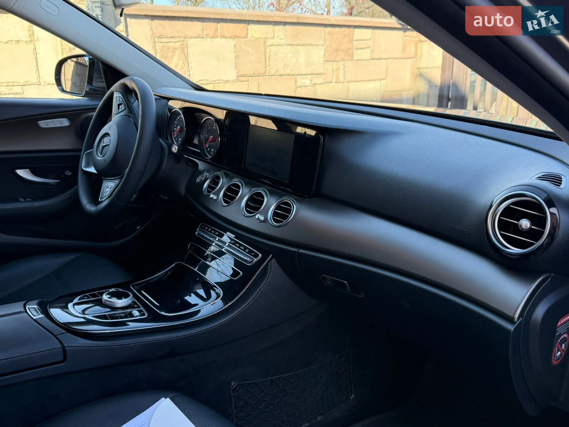 2017 Mercedes-Benz E-klasse - мініатюра 22