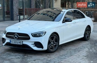 Седан Mercedes-Benz E-Class 2021 в Києві