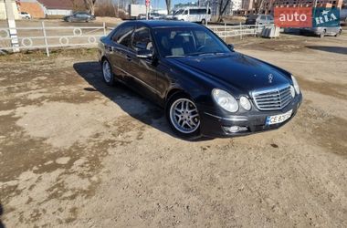 Седан Mercedes-Benz E-Class 2003 в Чернівцях