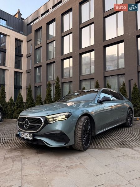 Mercedes-Benz E-Class 2023