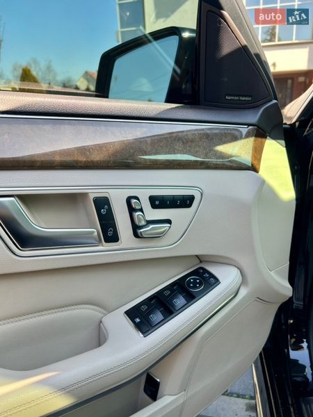 Седан Mercedes-Benz E-Class 2014 в Черновцах