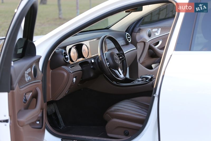 Седан Mercedes-Benz E-Class 2018 в Киеве