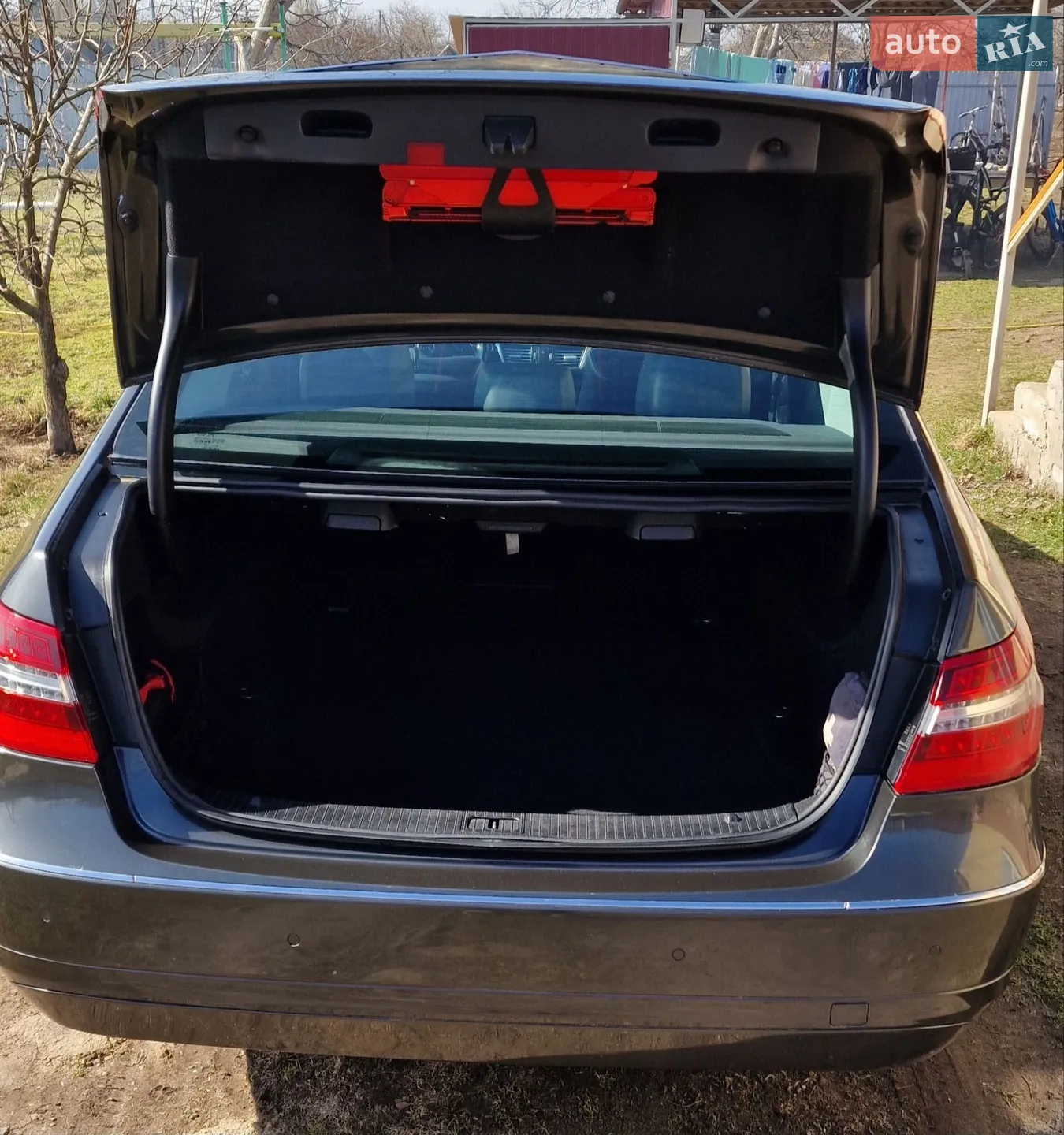2011 Mercedes-Benz E-klasse - мініатюра 7