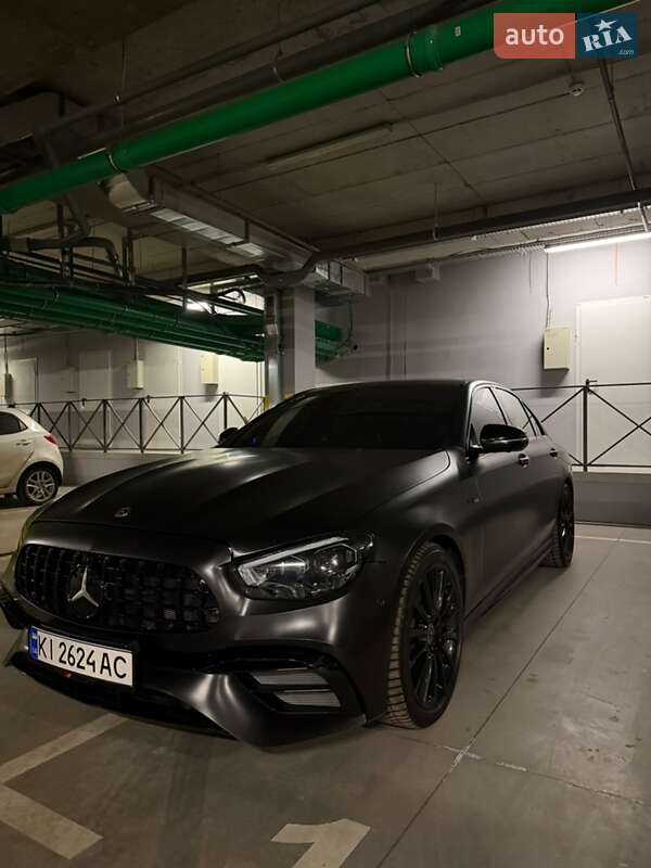 Mercedes-Benz E-Class 2019