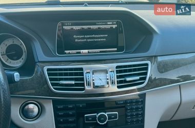 Седан Mercedes-Benz E-Class 2014 в Черновцах