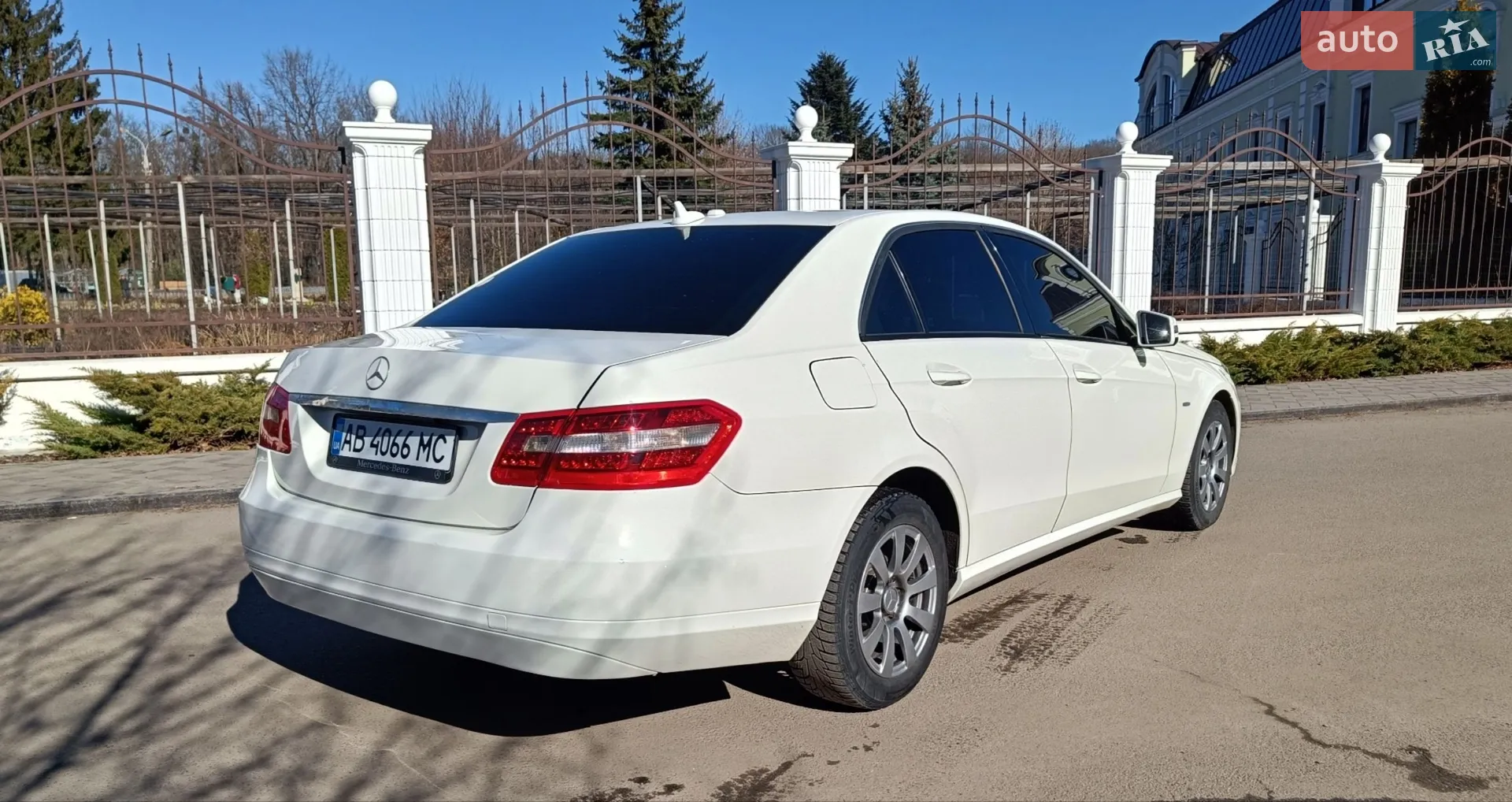 2010 Mercedes-Benz E-klasse - мініатюра 6