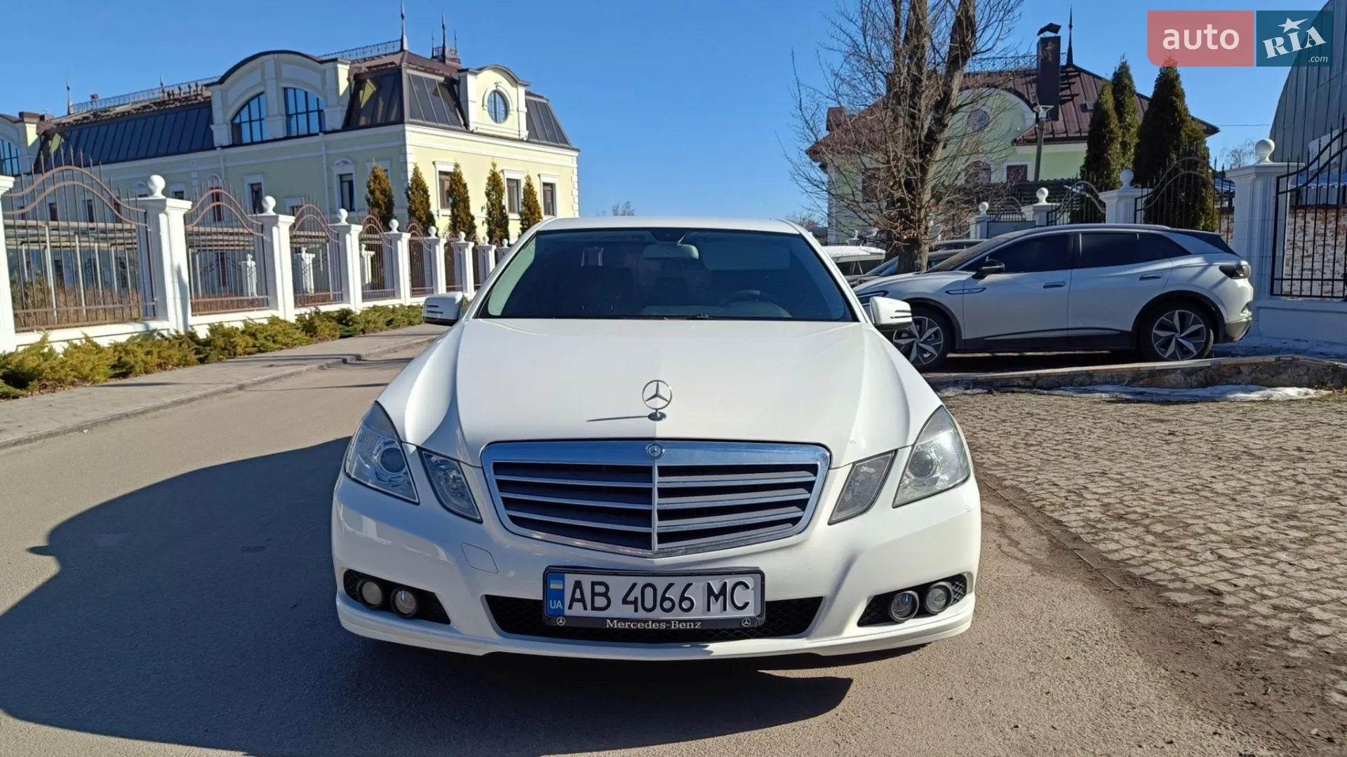 2010 Mercedes-Benz E-klasse - мініатюра 3