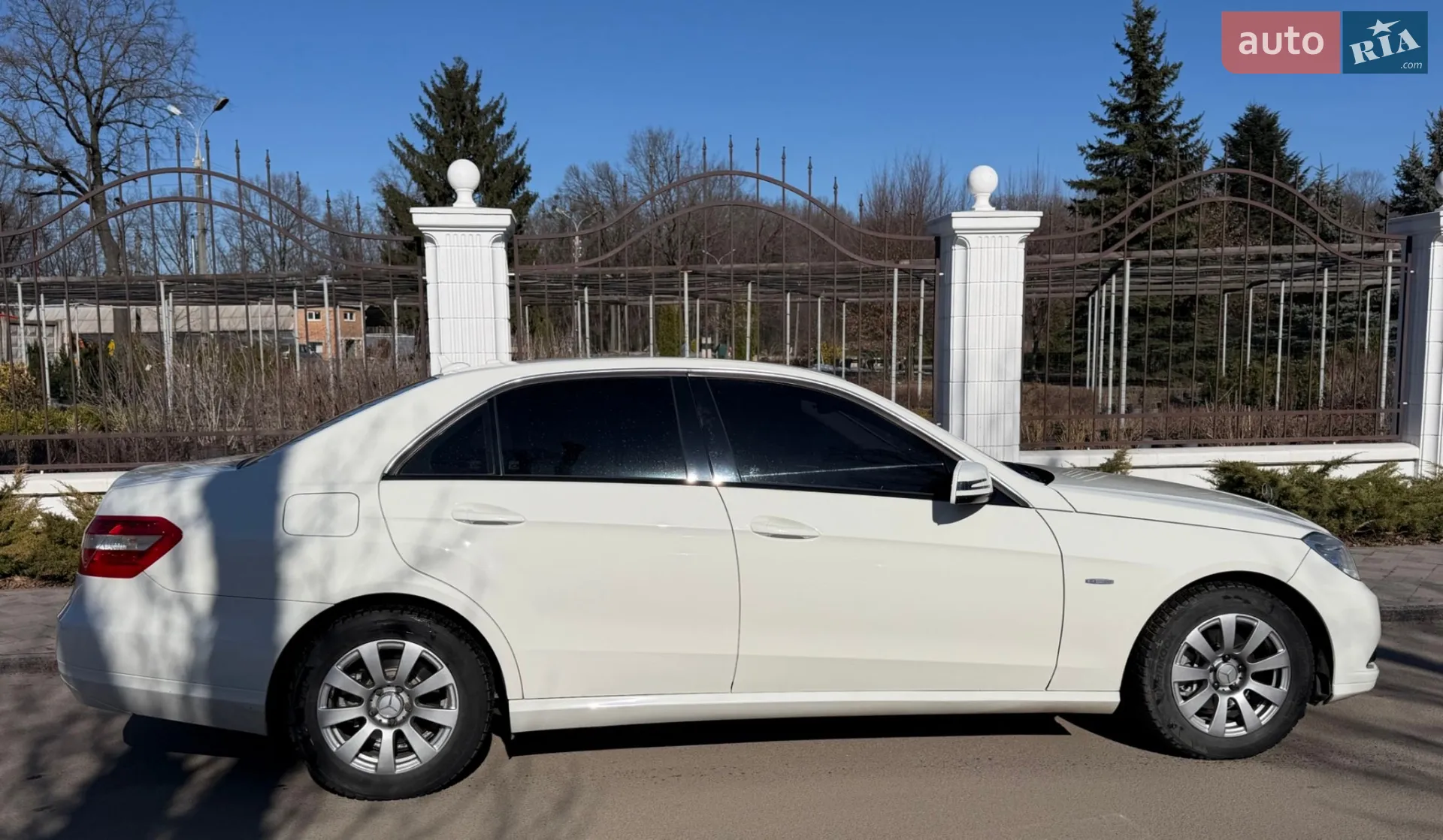 2010 Mercedes-Benz E-klasse - мініатюра 5