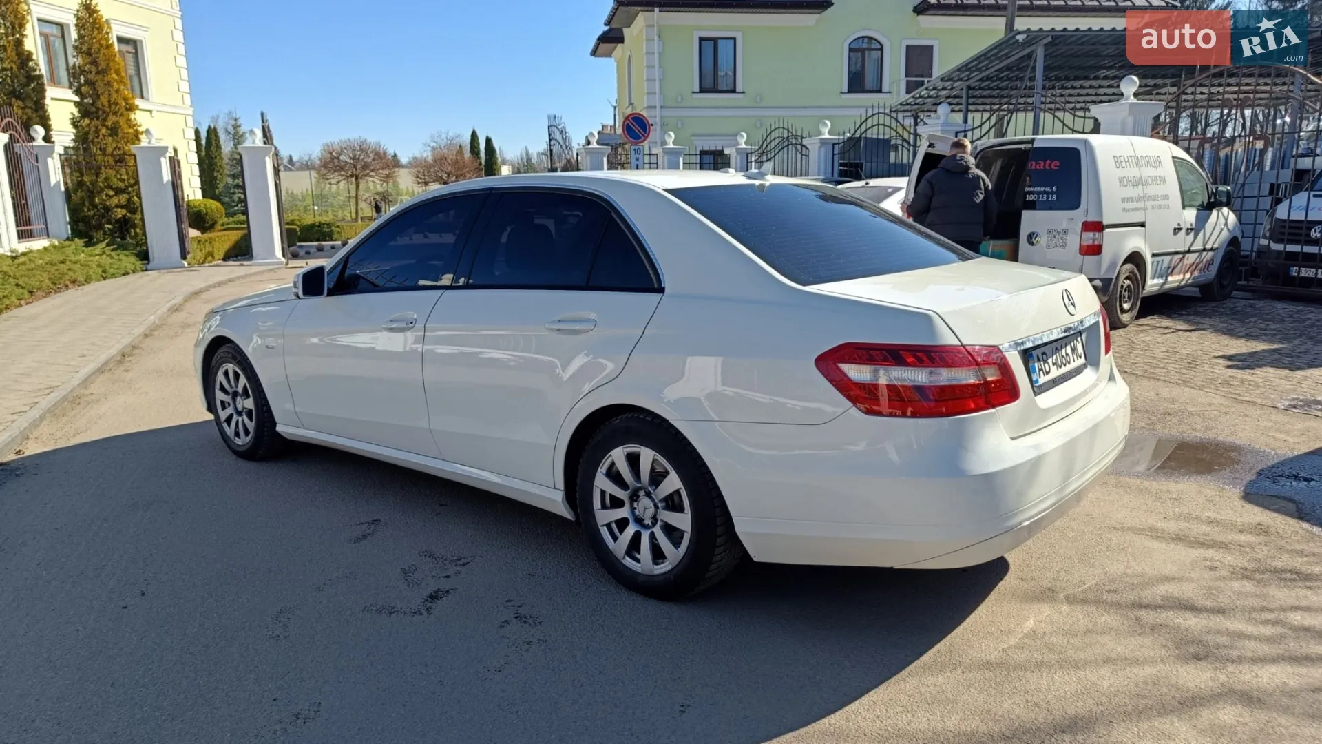 2010 Mercedes-Benz E-klasse - мініатюра 8