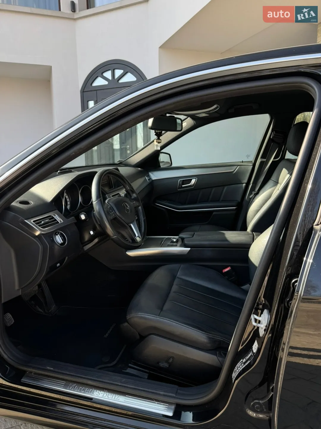 2015 Mercedes-Benz E-klasse - мініатюра 16
