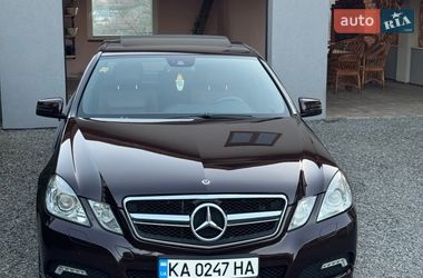Седан Mercedes-Benz E-Class 2009 в Виноградове