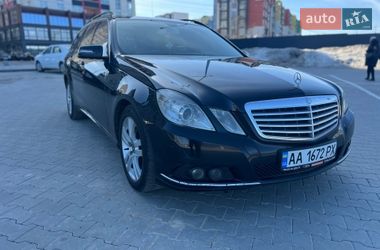 Універсал Mercedes-Benz E-Class 2011 в Києві