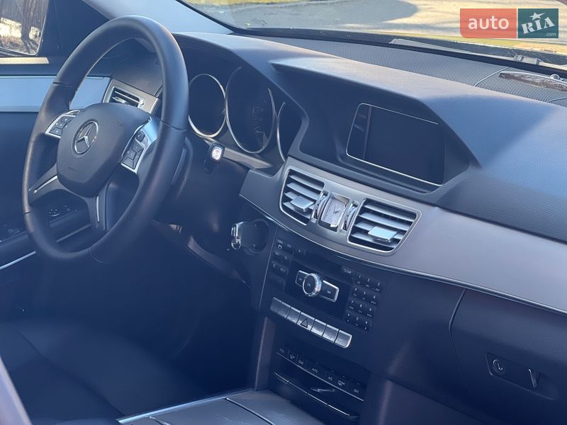 Седан Mercedes-Benz E-Class 2014 в Буче