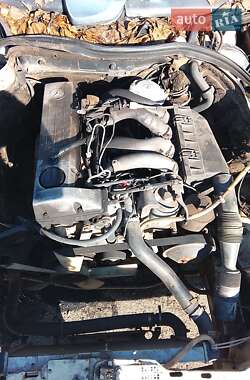 Седан Mercedes-Benz E-Class 1986 в Киеве